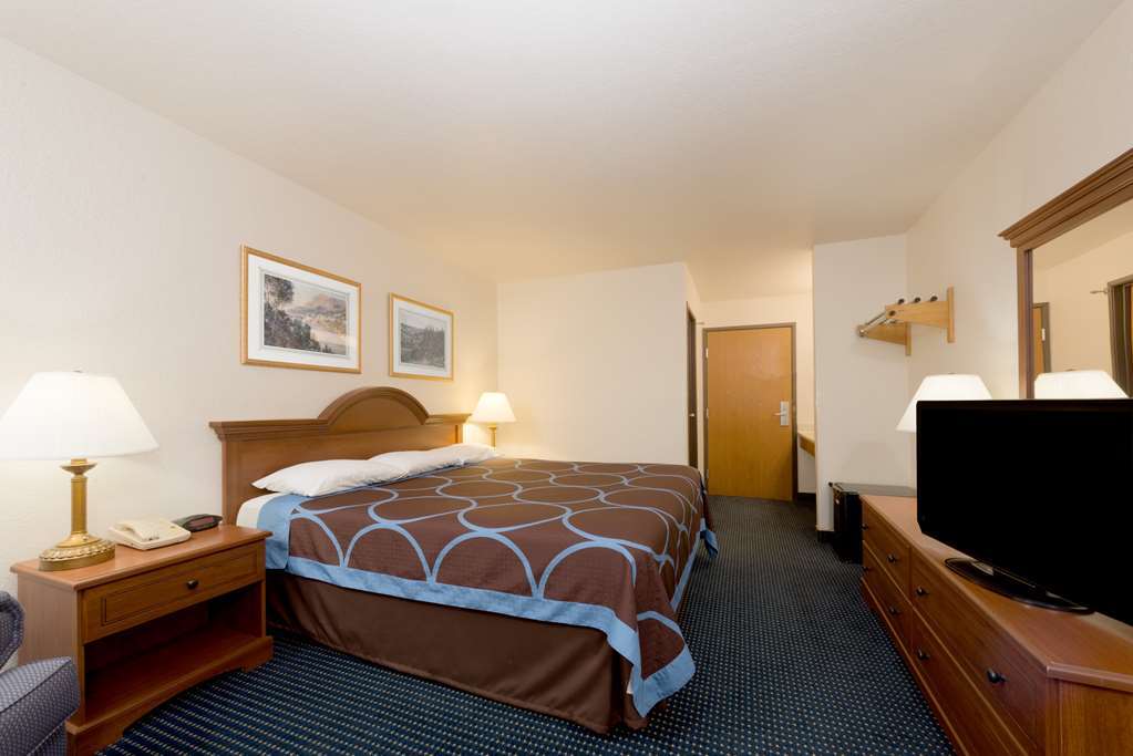 Super 8 By Wyndham Greenfield Chambre photo
